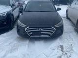 Hyundai Elantra 2015 года за 3 500 000 тг. в Астана – фото 2