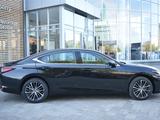 Lexus ES 250 Progressive 2025 года за 29 474 900 тг. в Атырау – фото 4