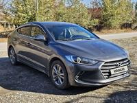 Hyundai Elantra 2018 годаfor7 700 000 тг. в Семей