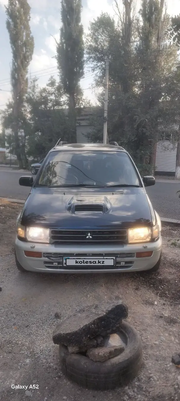 Mitsubishi RVR, 1996