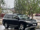 Toyota Highlander 2012 года за 16 000 000 тг. в Алматы