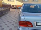 Mercedes-Benz E 280 1997 года за 3 900 000 тг. в Тараз – фото 5