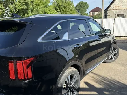 Kia Sorento 2021 года за 17 500 000 тг. в Уральск – фото 5
