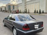 Mercedes-Benz C 240 1999 годаfor3 200 000 тг. в Астана – фото 4