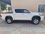 Toyota Hilux 2017 года за 15 200 000 тг. в Жанаозен – фото 4