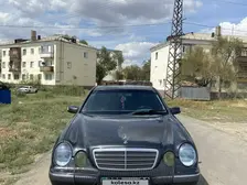 Mercedes-Benz E-Class, 2000