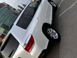 Toyota Highlander 2011 годаүшін11 800 000 тг. в Астана – фото 4