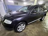 Volkswagen Touareg 2006 года за 5 600 000 тг. в Шымкент – фото 4