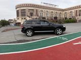 Volkswagen Touareg 2006 года за 5 600 000 тг. в Шымкент