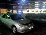 Toyota Camry 2003 годаүшін4 400 000 тг. в Атакент – фото 3