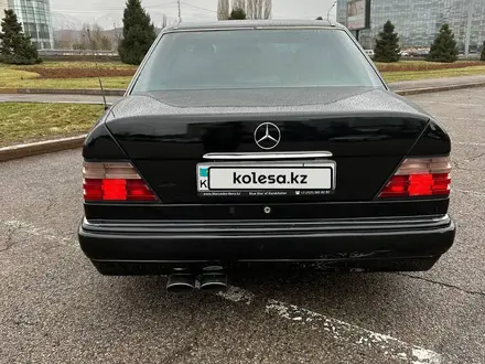 Mercedes-Benz E 280 1994 года за 8 500 000 тг. в Шымкент – фото 18
