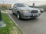 Mercedes-Benz C 200 1998 года за 3 300 000 тг. в Атырау – фото 5