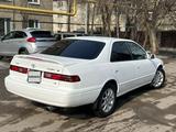 Toyota Camry 1998 года за 3 800 000 тг. в Алматы – фото 3