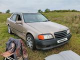 Mercedes-Benz C 180 1995 годаfor2 500 000 тг. в Петропавловск