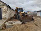 JCB  4CX 2012 года за 26 000 000 тг. в Актобе – фото 2