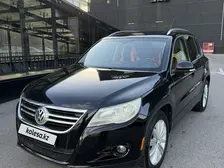 Volkswagen Tiguan, 2010