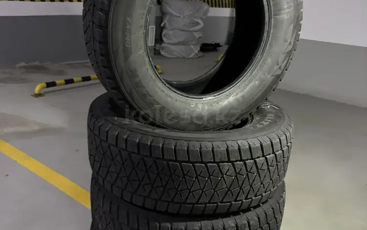 Bridgestone blizzak 265/65/17үшін220 000 тг. в Алматы