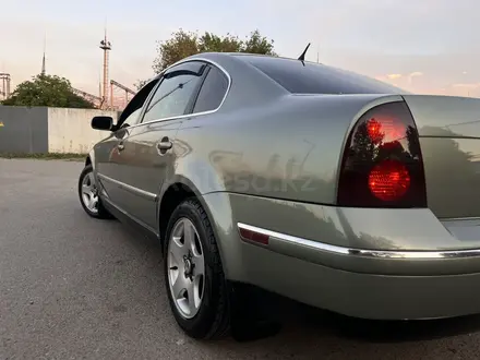 Volkswagen Passat 2002 года за 2 500 000 тг. в Алматы – фото 10
