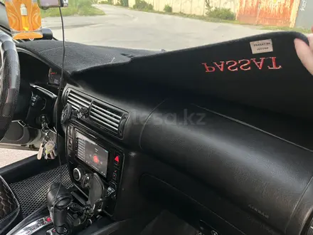 Volkswagen Passat 2002 года за 2 500 000 тг. в Алматы – фото 20