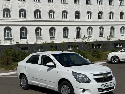 Chevrolet Cobalt 2024 года за 3 990 000 тг. в Астана – фото 2