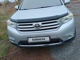 Toyota Highlander 2011 годаүшін14 500 000 тг. в Урджар