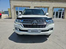 Toyota Land Cruiser, 2021