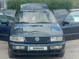 Volkswagen Passat 1994 годаүшін1 600 000 тг. в Актобе – фото 3