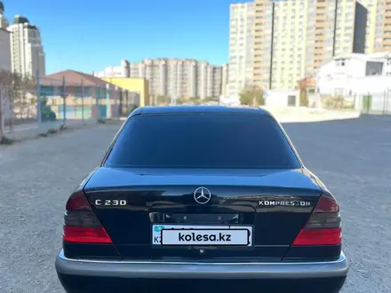 Mercedes-Benz C 230 1999 года за 3 000 000 тг. в Актау – фото 6