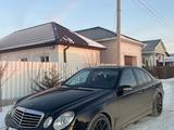 Mercedes-Benz E 500 2002 года за 7 000 000 тг. в Атырау