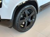 Land Rover Defender X-Dynamic SE 2026 года за 82 553 000 тг. в Астана – фото 3