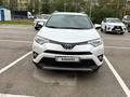 Toyota RAV4 2018 годаүшін12 700 000 тг. в Актобе – фото 2