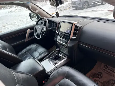 Toyota Land Cruiser 2016 года за 30 000 000 тг. в Астана – фото 12