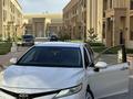 Toyota Camry 2018 года за 17 000 000 тг. в Туркестан – фото 2