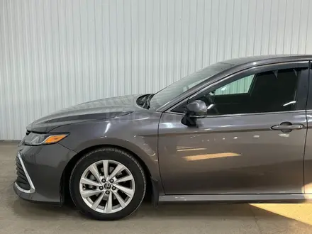 Toyota Camry 2020 года за 9 270 000 тг. в Астана – фото 6