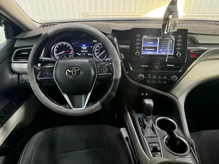 Toyota Camry 2020 года за 9 270 000 тг. в Астана – фото 11