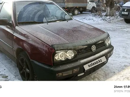 Volkswagen Golf 1993 года за 900 000 тг. в Астана – фото 3