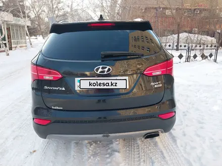 Hyundai Santa Fe 2015 года за 11 500 000 тг. в Петропавловск – фото 2