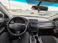 Toyota Camry 2015 годаүшін8 000 000 тг. в Актобе – фото 7