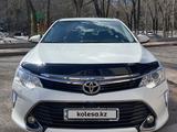 Toyota Camry 2016 годаүшін10 500 000 тг. в Астана – фото 2