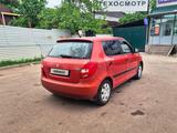 Skoda Fabia 2009 года за 2 499 000 тг. в Алматы – фото 4