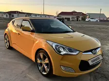 Hyundai Veloster, 2012