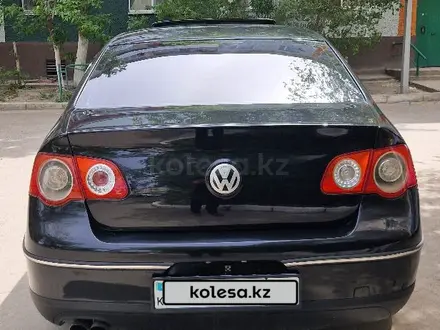 Volkswagen Passat 2005 года за 2 950 000 тг. в Жезказган – фото 11