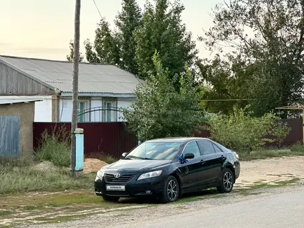 Toyota Camry 2007 года за 6 300 000 тг. в Актобе – фото 6