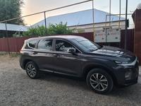 Hyundai Santa Fe 2019 годаfor11 000 000 тг. в Шымкент