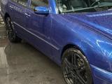 Mercedes-Benz E 320 2000 года за 4 000 000 тг. в Костанай – фото 2