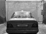 Mercedes-Benz E 260 1988 года за 500 000 тг. в Алматы – фото 4