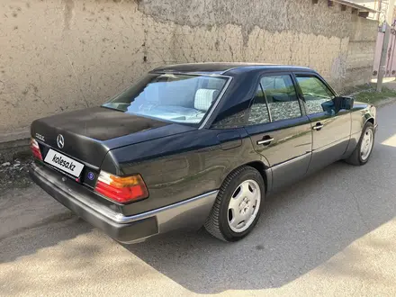 Mercedes-Benz E 230 1992 года за 2 750 000 тг. в Шымкент – фото 6