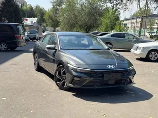 Hyundai Elantra Luxe
