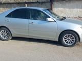 Toyota Camry 2005 годаүшін5 200 000 тг. в Тараз – фото 2