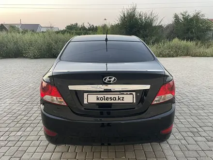 Hyundai Accent 2012 года за 2 850 000 тг. в Уральск – фото 6